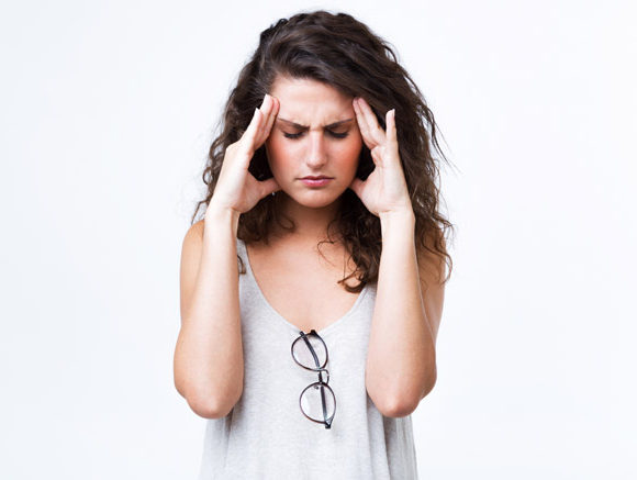 ¿Sabías que tu dolor de cabeza y de cuello pueden estar relacionados?